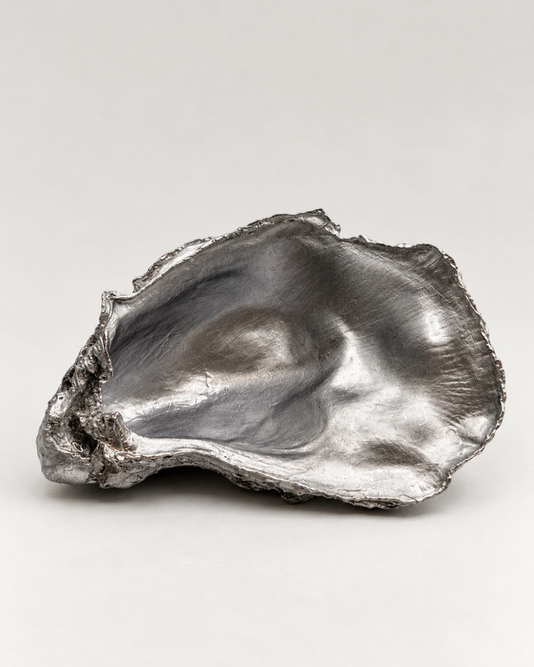 Metallic Oyster Shell Dish